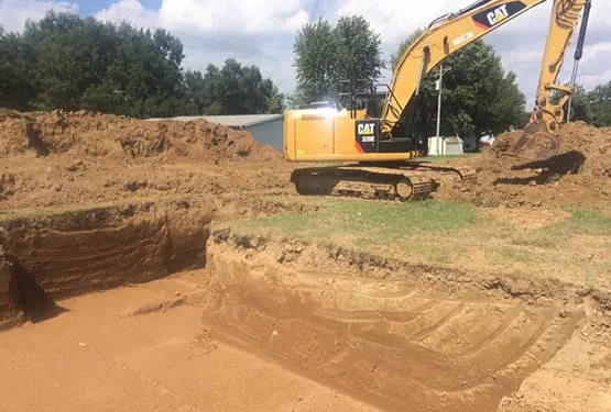 Local Excavator Carlyle Illinois